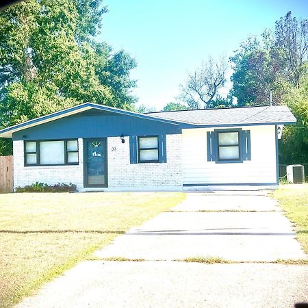 4/2 Home Close To Beach, Centrally Located! Gulfport Exteriér fotografie