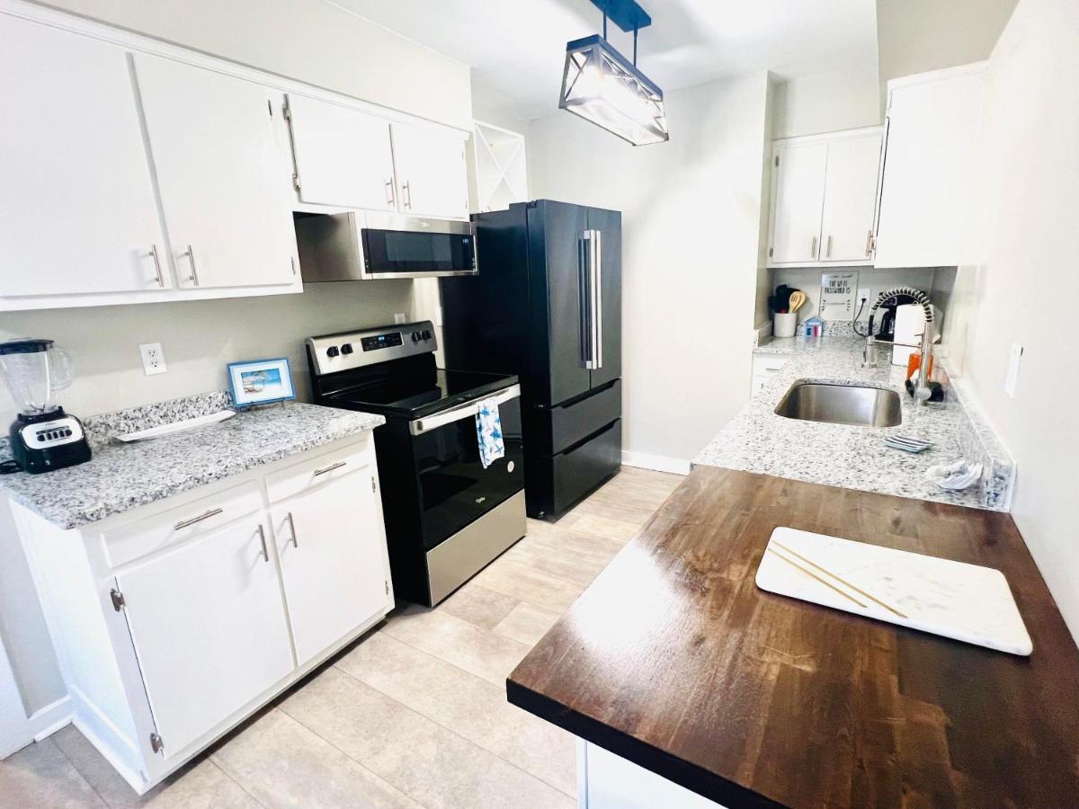 4/2 Home Close To Beach, Centrally Located! Gulfport Exteriér fotografie